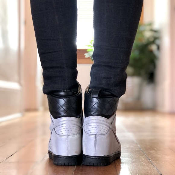 💥NIKE DUNK Sky Hi Wedge Silver Reflective Boots - Picture 7 of 11